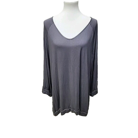 Cato Women’s Large Tunic Top Gray 3/4 Bell‎ Sleeve Soft V Neckline Ladder Cutout - Picture 1 of 8